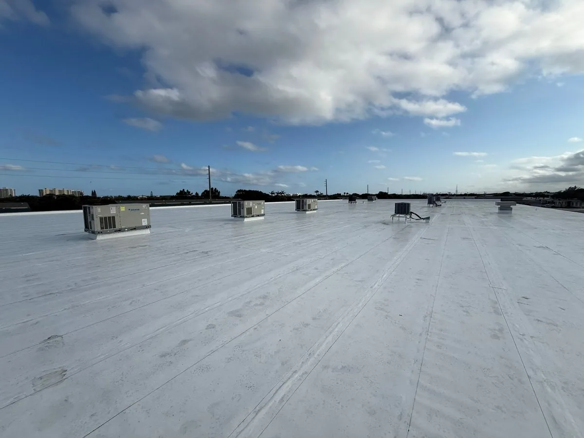 Commercial Roof Seam Failure Repair in Grand Prairie, TX
